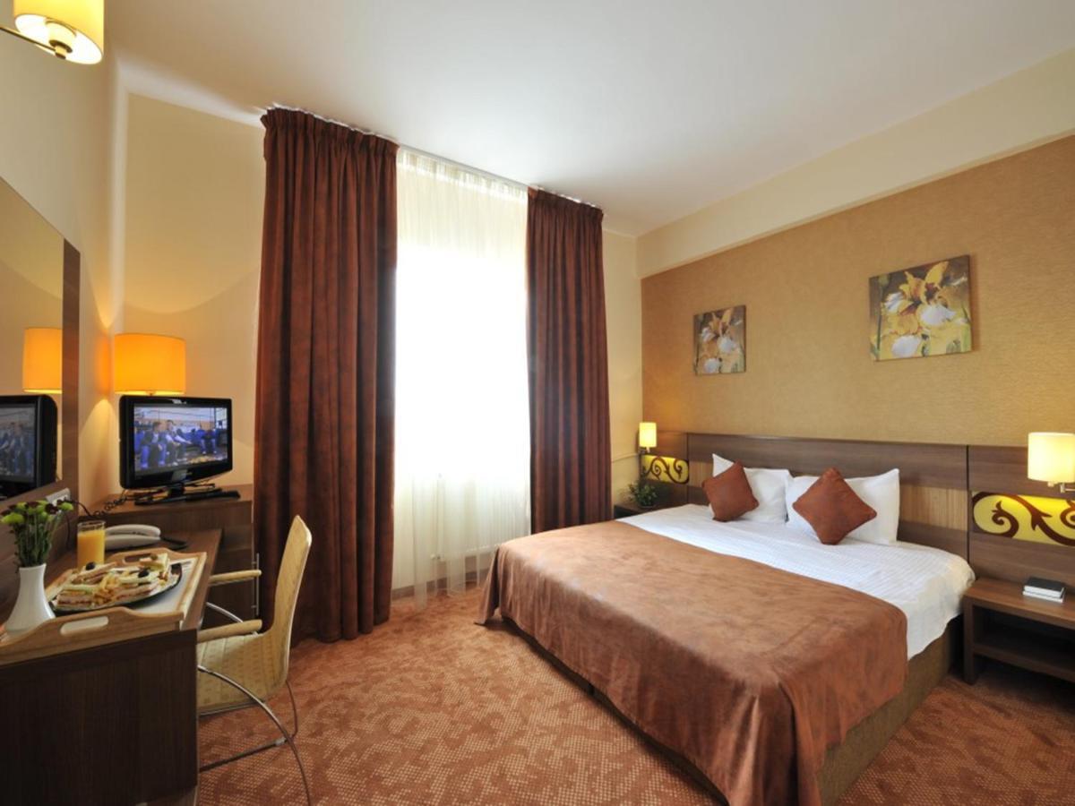 Rin Central Hotel Bucarest Chambre photo